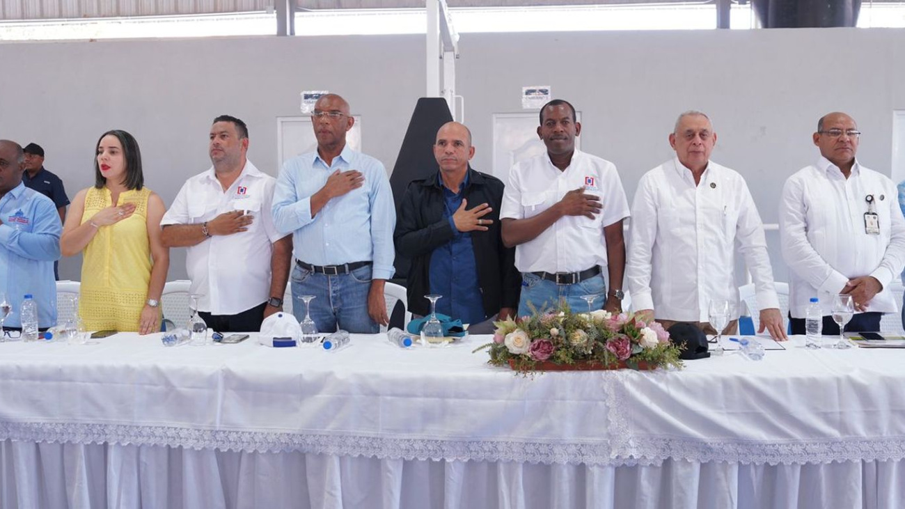 Dejan iniciado proceso de titulación de terrenos para beneficiar más de 5,000 personas en Las Lagunas de Nisibón, Higüey