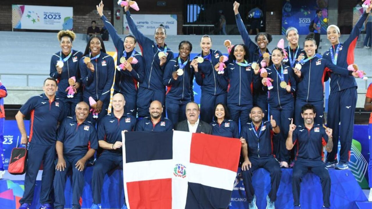 Ministerio de Deportes confirma pago de incentivos a los atletas, entrenadores, federaciones y ganadores de medallas en Juegos Centroamericanos y del Caribe