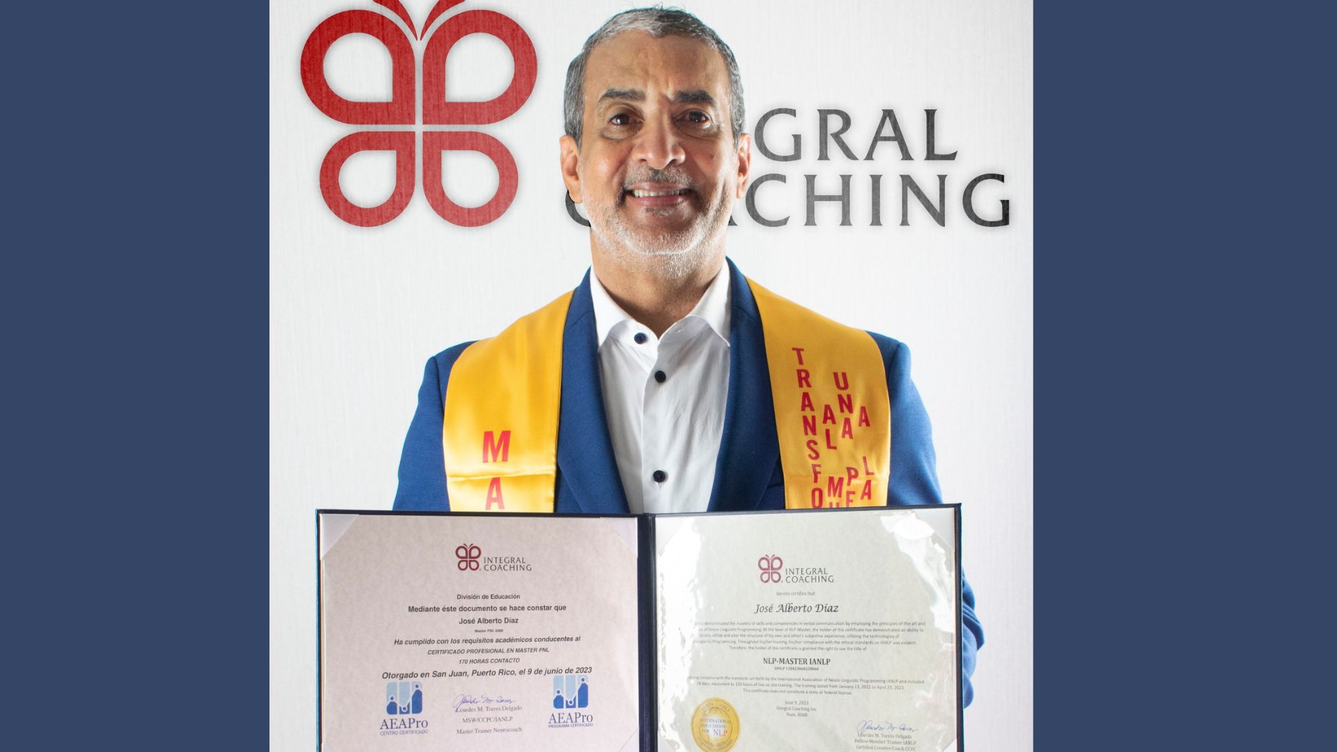 Médico recibe certificación internacional de Master en Programación Neurolinguistica